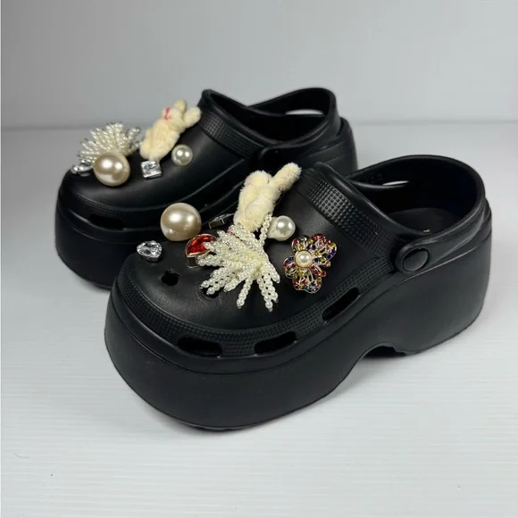 Azalea Wang Davies Black Platform Clogs Charm Decorated NIB - Picture 3 of 6